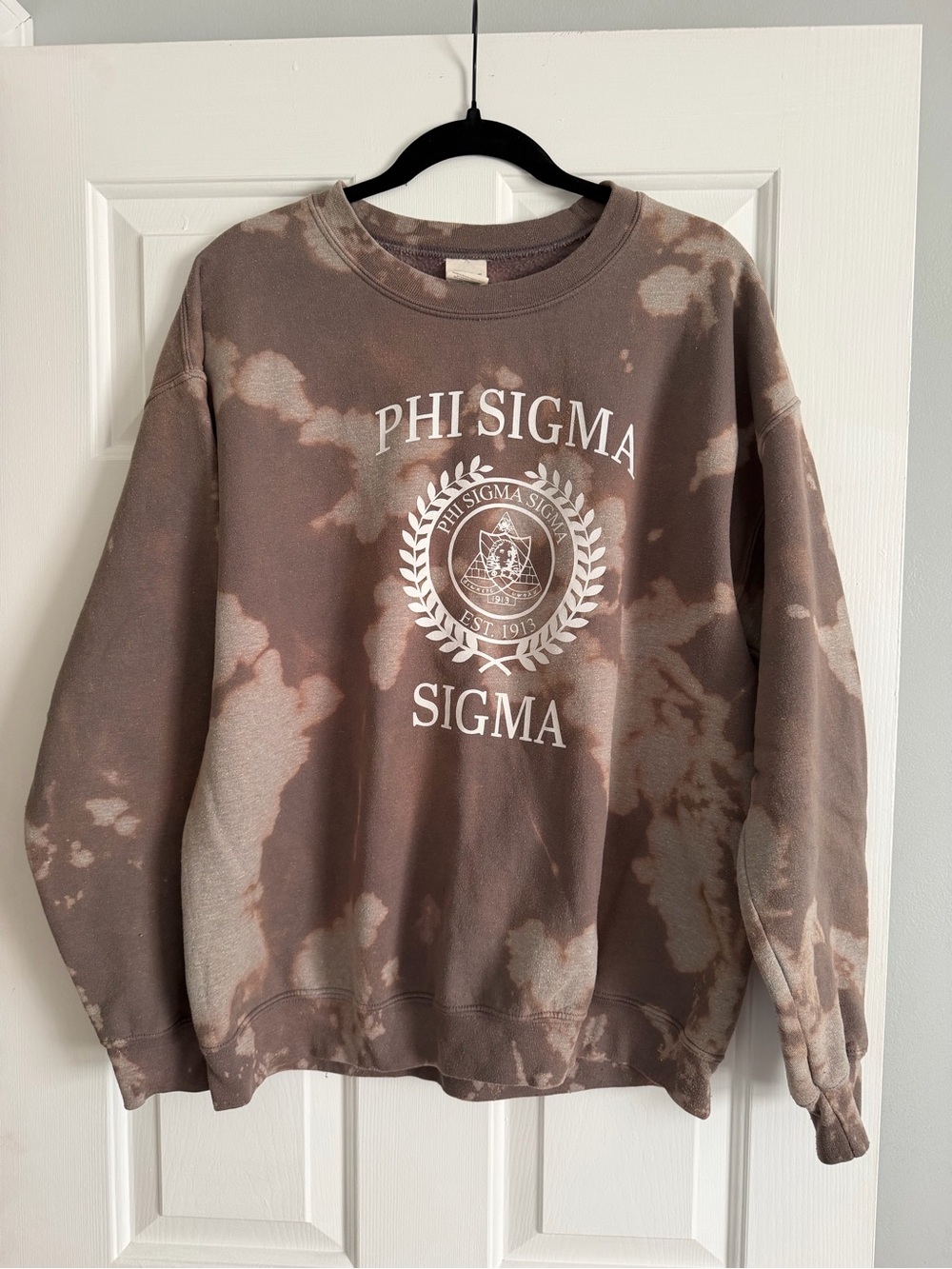 Phi Sigma Sigma Brown and Cream Tie-Dye Crewneck Sweatshirt